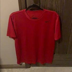 Red Nike DRI-FIT lightweight t-shirt (Medium)